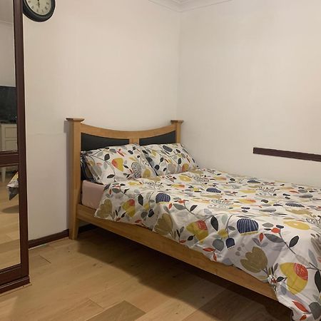 Cosy Home By Excel Centre & City Airport London Exteriör bild